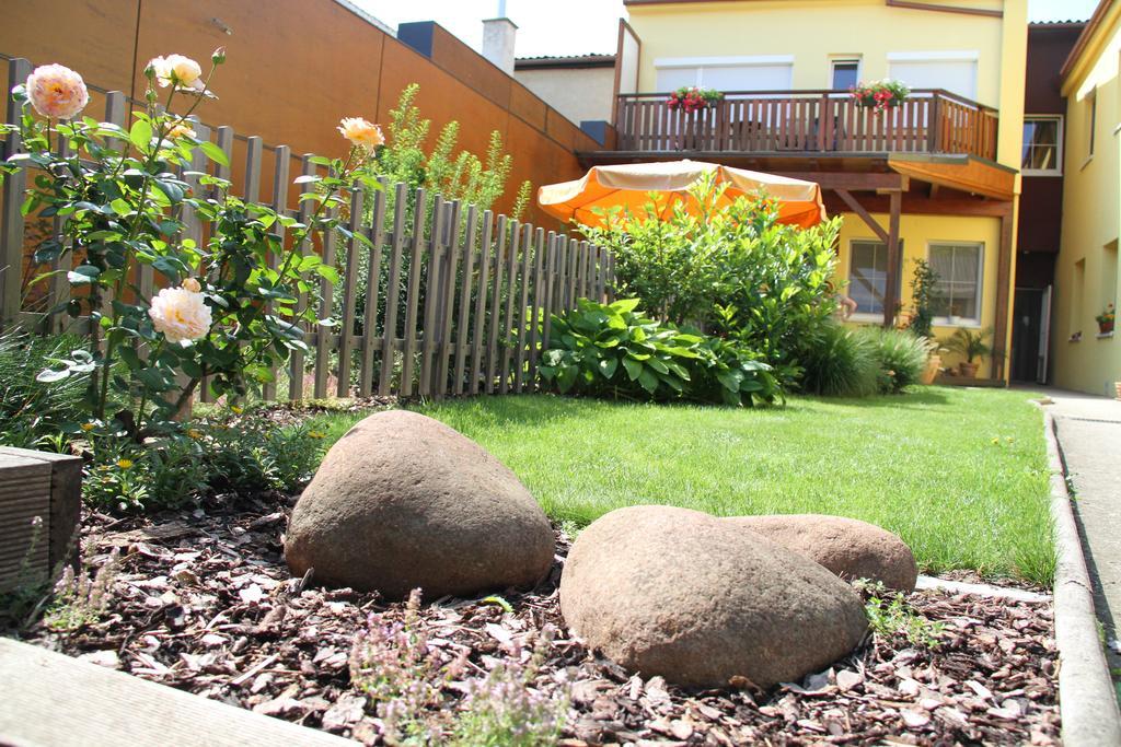 Gaestehaus Lokalaugenschein Podersdorf am See Dış mekan fotoğraf